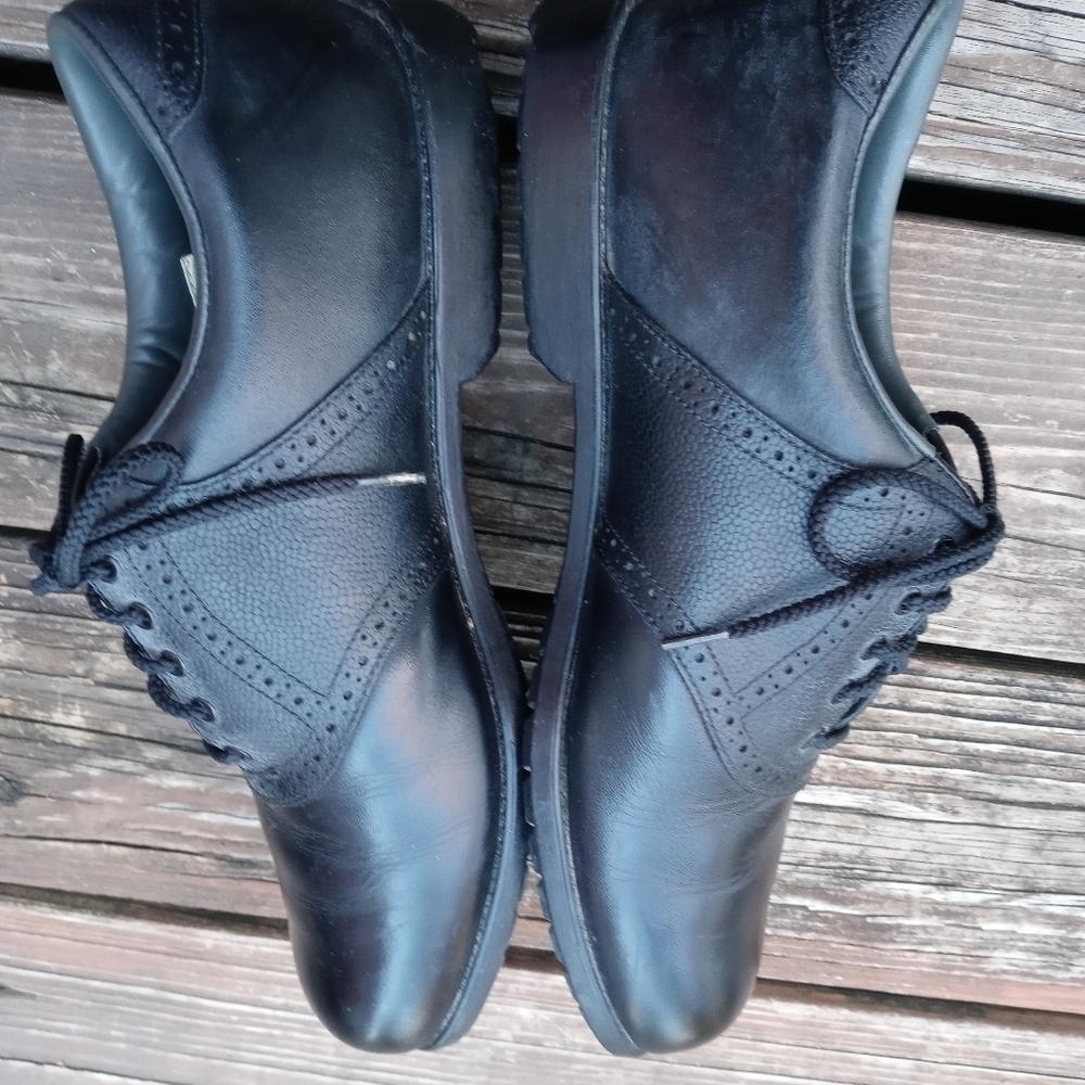 Foot-Joy Golf Shoes-Black Leather-Mens Shoe Size 10M-53857-Soft Joy.... - Picture 7 of 9